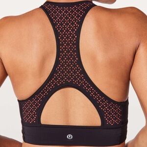Lululemon Get Your Peek On Bra
Deep Phantom / Red Orange